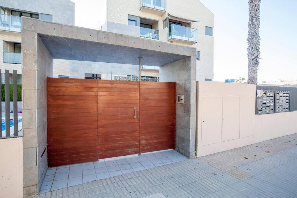 Confortable Beach Appartment With Views To The Sea Puçol Exterior foto